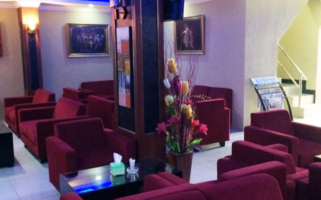 Hollywood Hotel