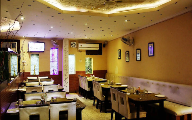 Hotel Aashyana