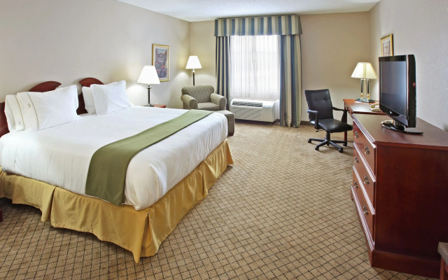 Holiday Inn Express Hotel & Suites Camden by IHG