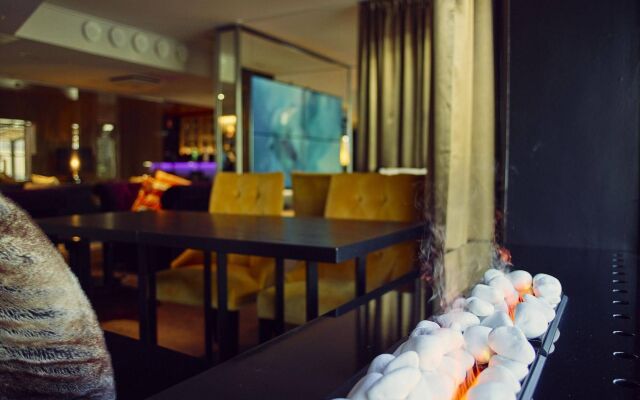 Arctic Light Hotel