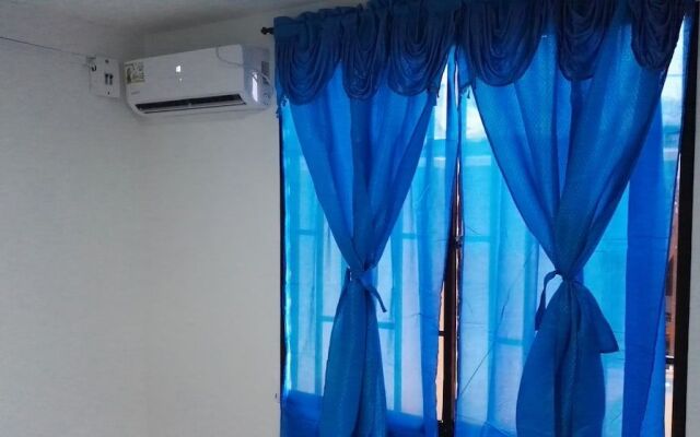 Golden Beach Apartments