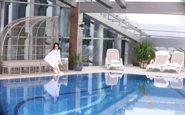 VIP Hotel