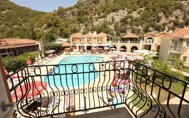 The Tower Hotel