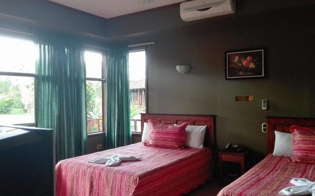 Hotel Las Cabanitas