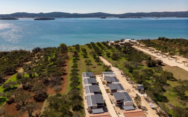 Mobile Home Septarian 2