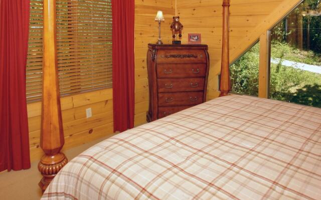 Trout House 350 - Three Bedroom Cabin