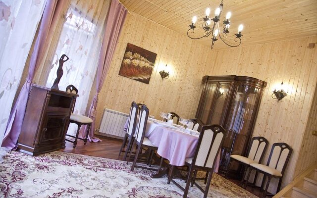 Resort Uyedineniye