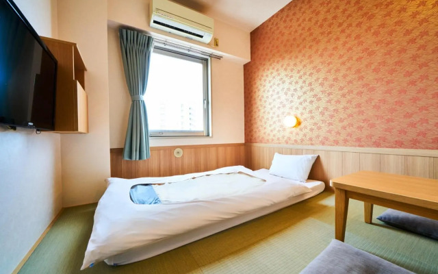 Super Hotel Matsuyama