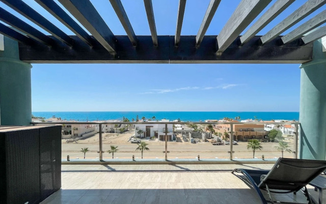 Quiet Cozy Getaway With Stunning Ocean View