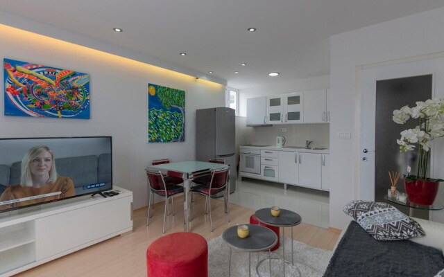 Stunning Apartment in Makarska With Wifi and 2 Bedrooms