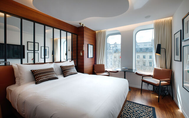 Renaissance Paris Republique Hotel