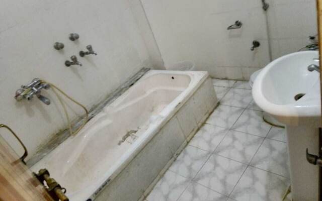 Hotel Divya