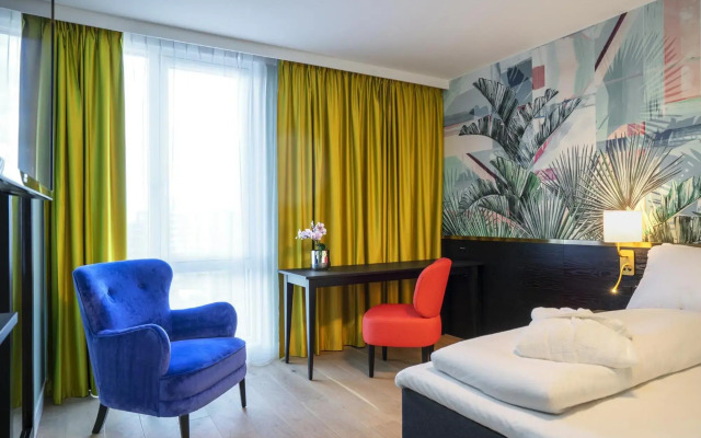 Thon Hotel Storo