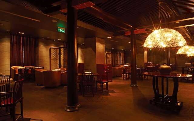 Elegant Hotel Shanghai Bund