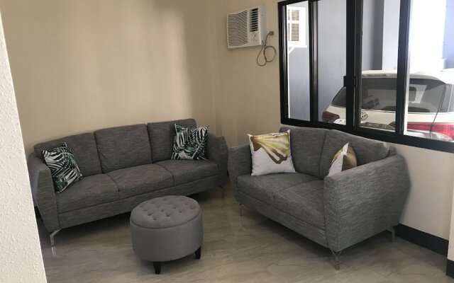 Babylon Oslob Coast Guesthouse
