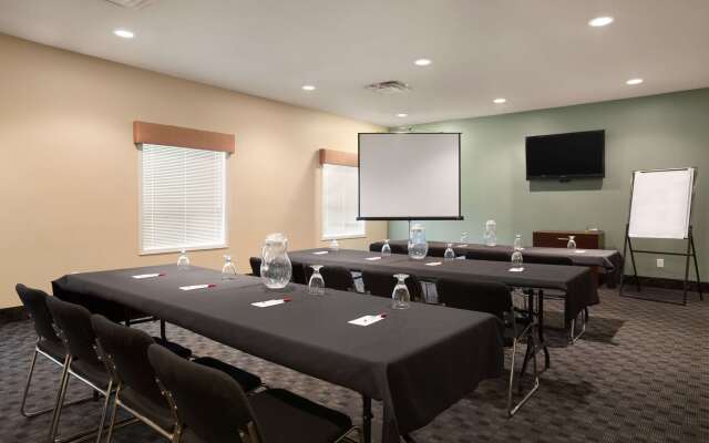 Ramada Limited Golden