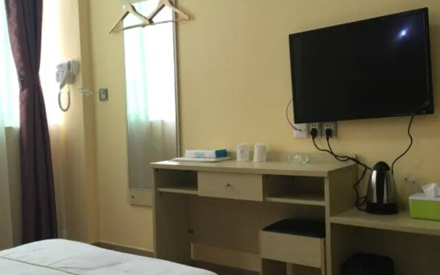 Shenzhen Jingnan Hotel (East Station Buji Subway Station)