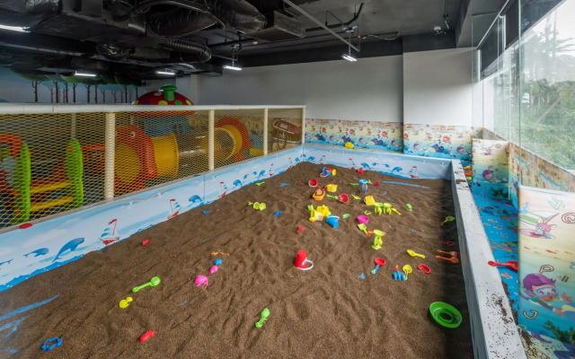 Flamingos Cat Ba Resort Apartment