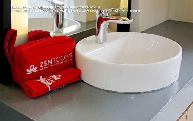 ZEN Rooms Patra Kuningan Syariah