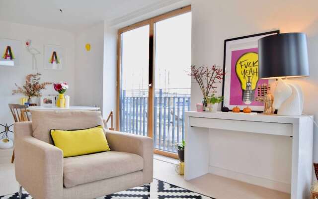 Iconic 2 Bedroom Flat In Broadway Market