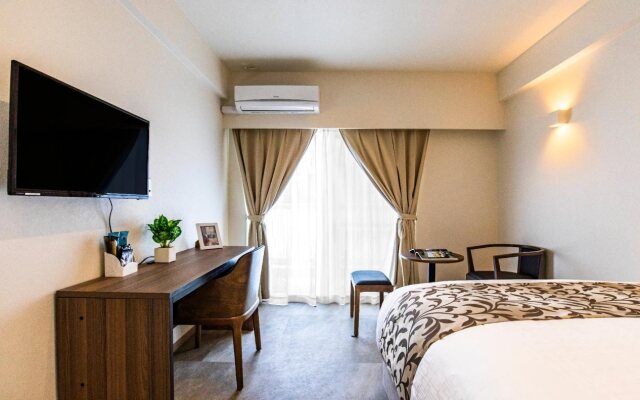 Mr.KINJO in Nica’s Makishi Station