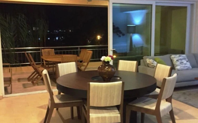 Condo Marina 303