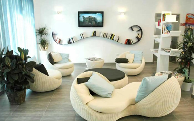 Maree Hotel