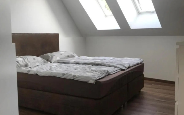 SUNNY VIENNA by JR City Apartments