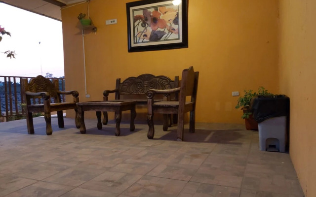 Mados Hotel Aterrizaje