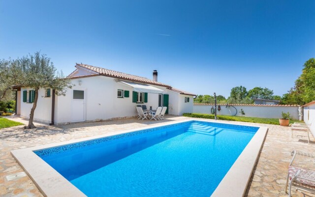 Stunning Home in Pula With Wifi and 1 Bedrooms