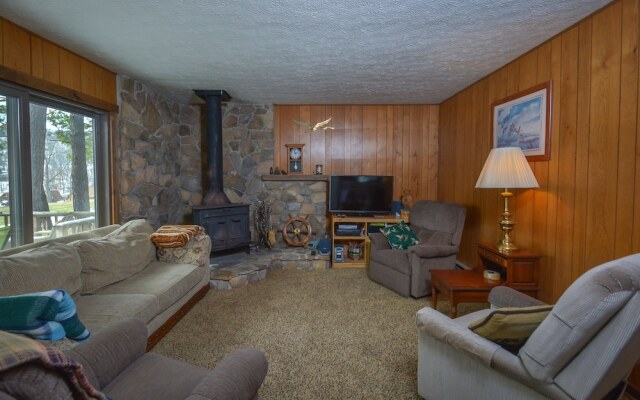 Rock Lodge 3 Bedroom House