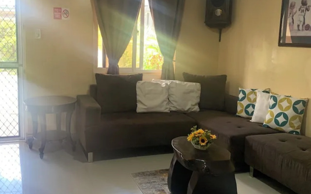 NOONANS Apartelle