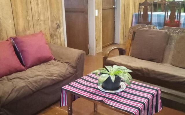 Adelle's Transient, spacious 3-bedroom homestay