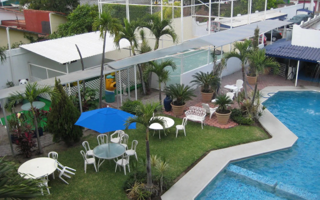 Hotel Torii