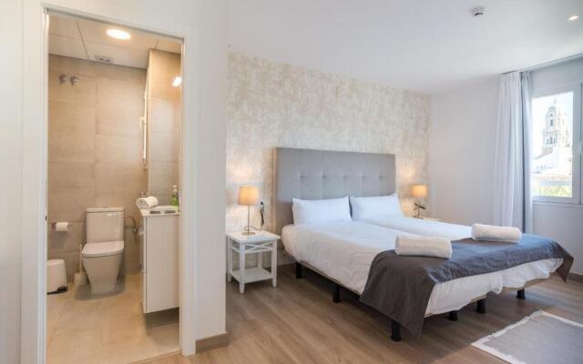 Urbe10 Premium Atarazanas 4 Bedrooms Apartment