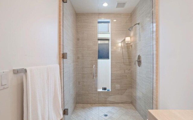 Coastline Villa In Malibu