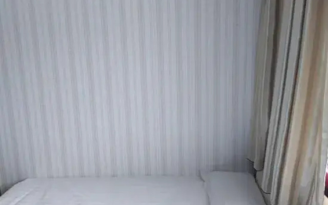 Wenxian Modern Hotel