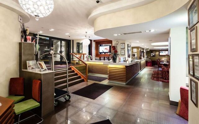 Icon Hotel