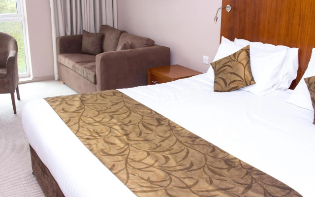 Humber Royal Hotel