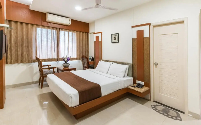 Hotel Seven Heaven