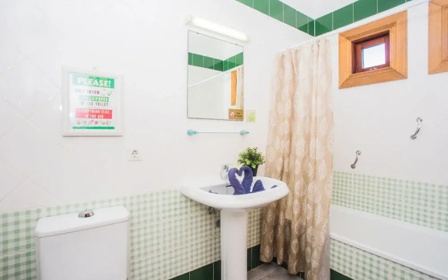 Beautiful 2 Bed Villa With Large Pool Casa Manana