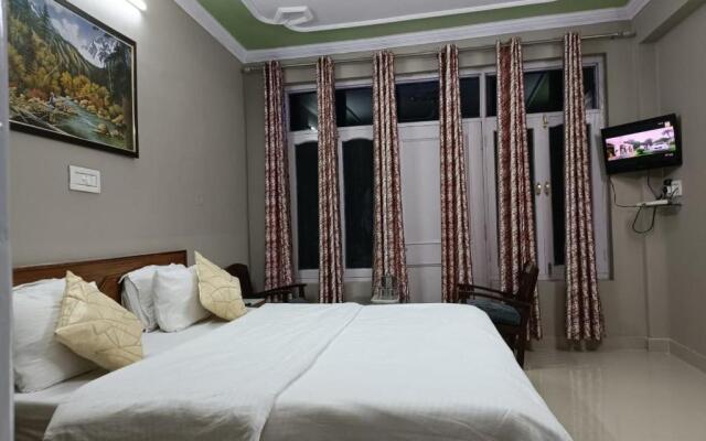 Hotel Snow Crest Inn | A Pure Veg Hotel