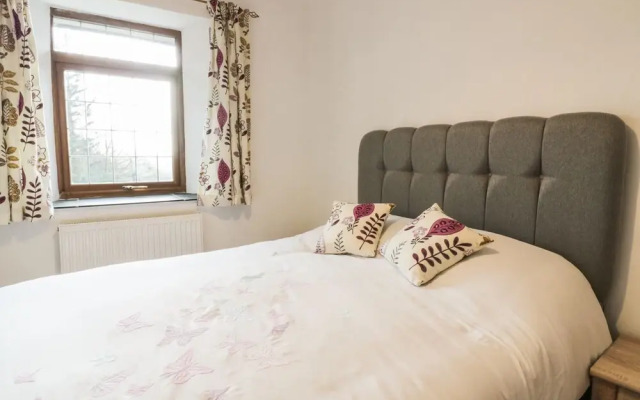 Lower West Curry Farmhouse