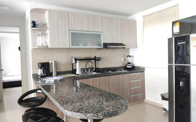 Hermoso apartamento con piscina (alberca).