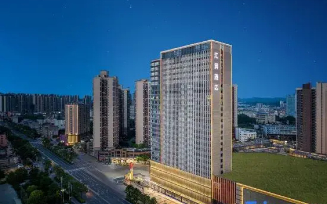 Huisheng Hotel (Beiliu Wanda Plaza Branch)