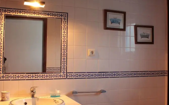 Casa da Felicidade - Three Bedroom House in Pataias