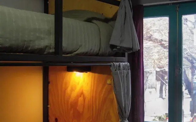 Sin Fin Hostel