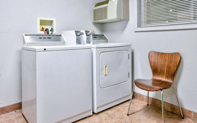 Super 8 by Wyndham Amarillo