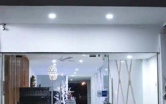 Hotel Rega Suites Guayabitos - Family & Kitchen