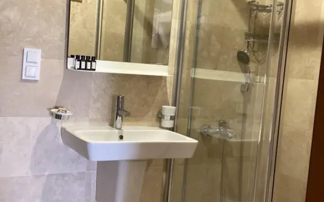 Sonef House Hotel